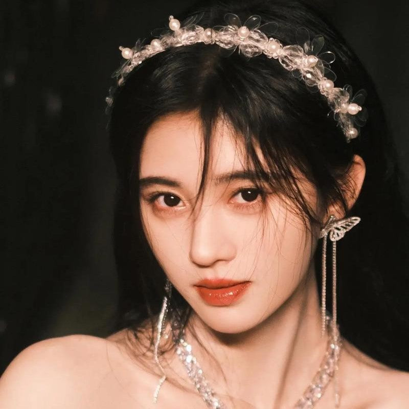 Ju Jingyi